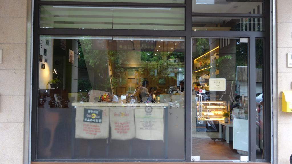Meow G Cafe Hostel Città di Hualien Esterno foto